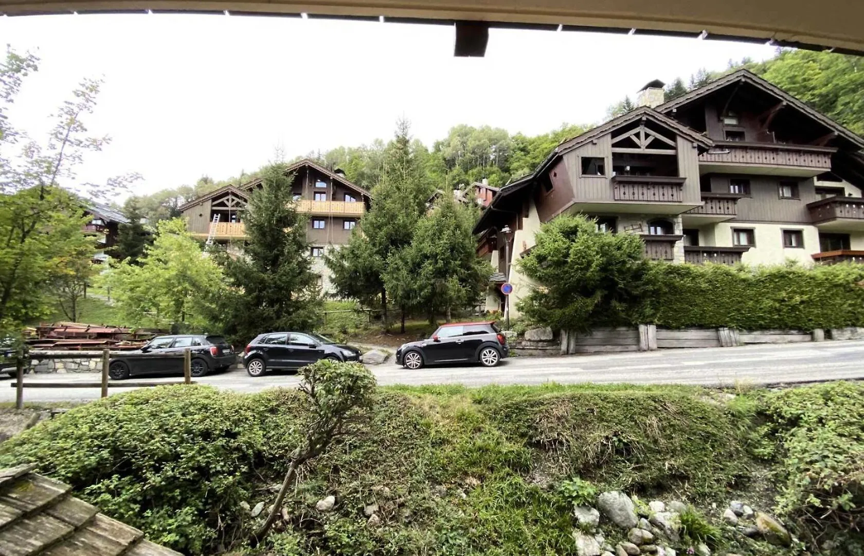 Residence Fermes De Meribel Bat B - Appartement 2 Pieces 4 Personnes A Meribel Village Aux Pieds Des Pistes Et Acces A La Piscine Chauffee Mae-8991 Les Allues 0*,  Frankrig
